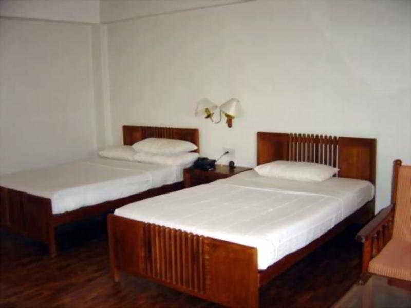 Grand Hotel Kochi Ngoại thất bức ảnh