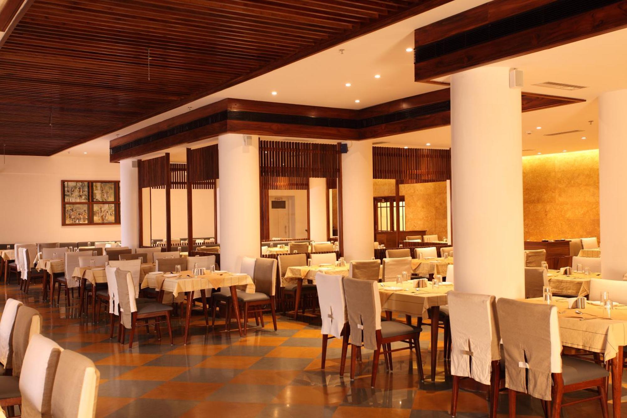 Grand Hotel Kochi Ngoại thất bức ảnh