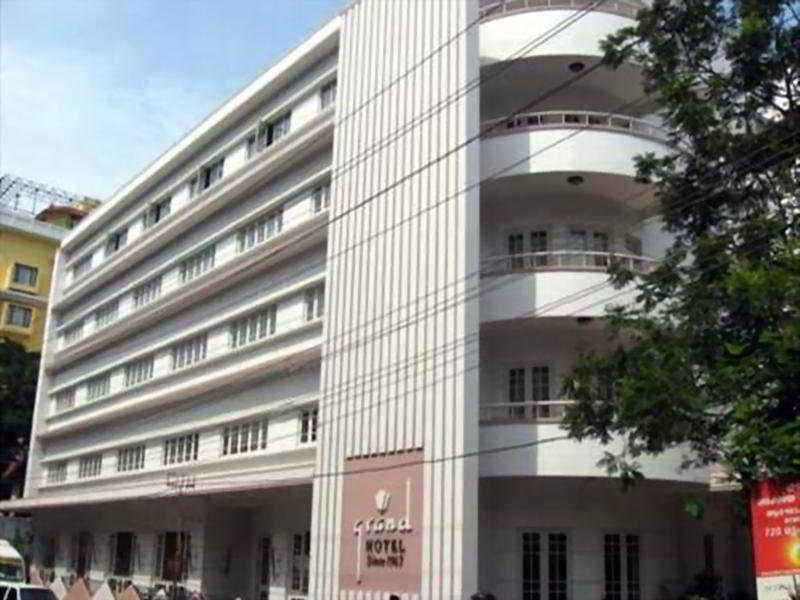 Grand Hotel Kochi Ngoại thất bức ảnh